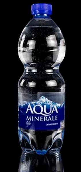 Вода AQUA газированная 0,5л